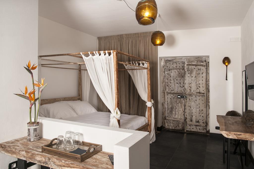 Bed and Breakfast Seven Maze Charming House Bari Pokoj fotografie