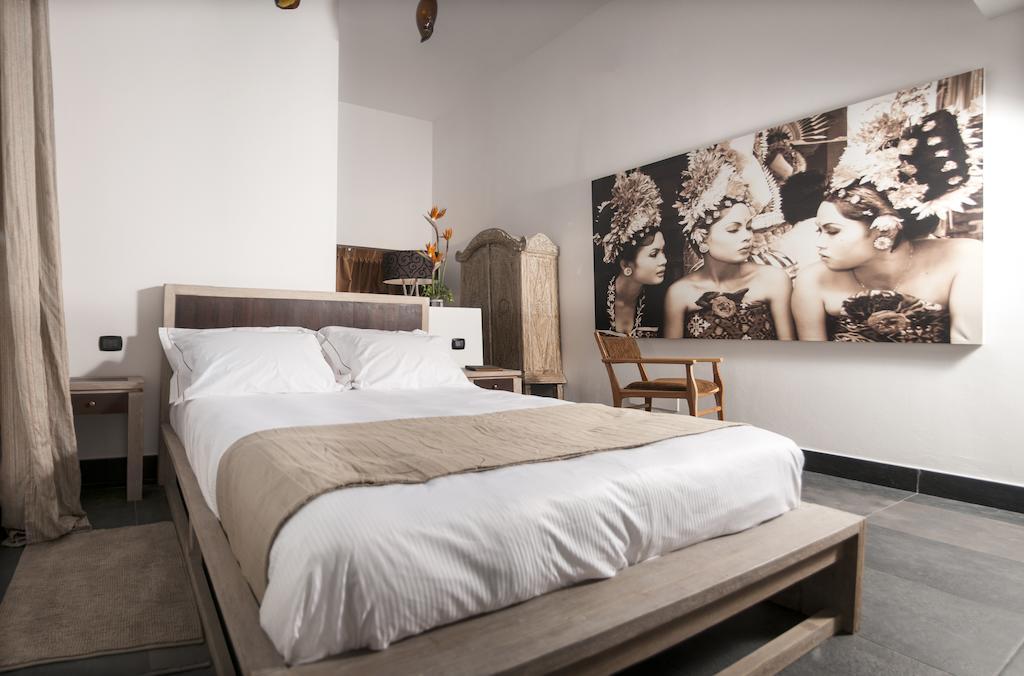 Bed and Breakfast Seven Maze Charming House Bari Pokoj fotografie