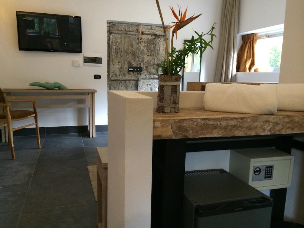 Bed and Breakfast Seven Maze Charming House Bari Pokoj fotografie