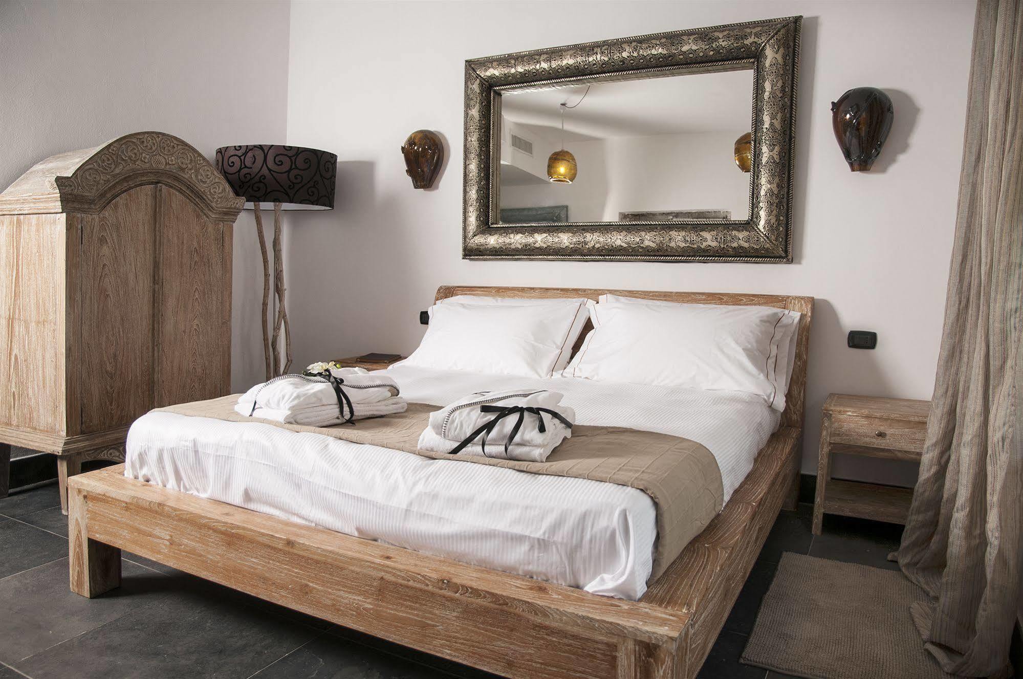 Bed and Breakfast Seven Maze Charming House Bari Exteriér fotografie