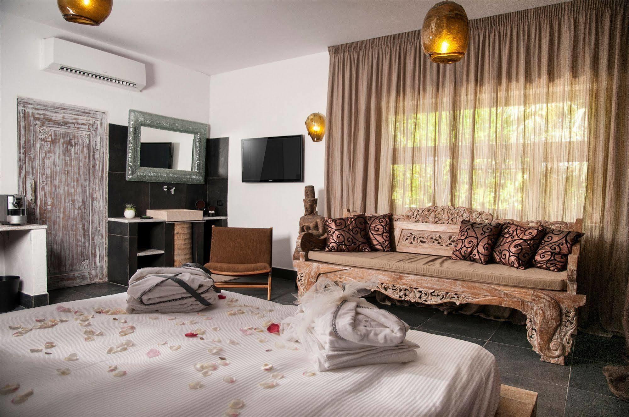 Bed and Breakfast Seven Maze Charming House Bari Exteriér fotografie